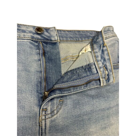 OAT Women’s 12 Denim Jean Shorts High Waist Stretch Light Wash Raw Hem - Picture 3 of 6